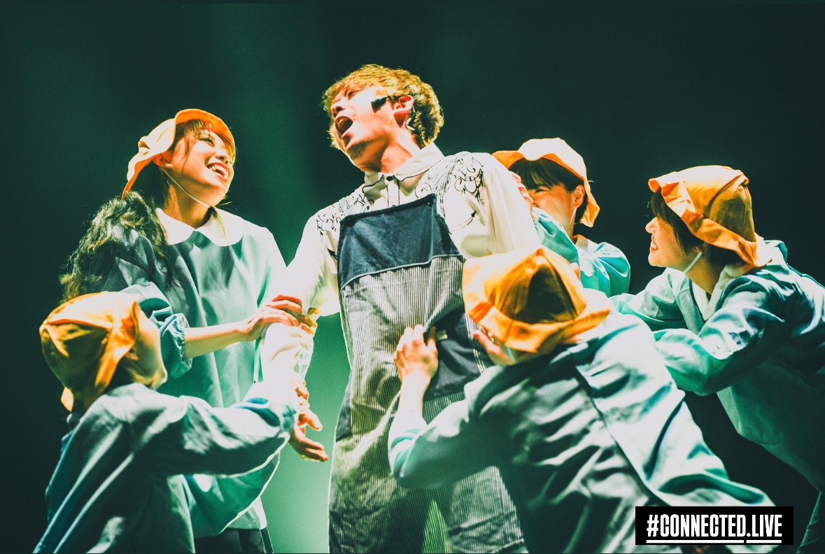 EleanorPan's tweet photo. 同い年3人組🫶と4人組！
ガッキーはほぼ同業だけど、星哉さんはジャンル全然違うからまた共演できて本当に嬉しかったし、ペアだったのはエモかった🥺
実は感想で1番多かったのが幼稚園児👦🏻💛👧🏻でした。
誰よりも園児だった似合うって言われたけど私今いくつ…？笑
またみんな一緒に踊れますように！ https://t.co/yh3sbNFIbv