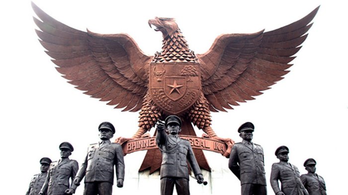 argaadamar's tweet photo. Selamat Hari Kesaktian Pancasila! Mari kita perkuat persatuan dan kesatuan bangsa dengan semangat Pancasila sebagai landasan hidup bersama. Bersama, kita bangun Indonesia yang lebih maju dan harmonis!
#KesaktianPancasila #kesaktianpancasila #1Oktober #1oktober https://t.co/YxXkfyVlb1
