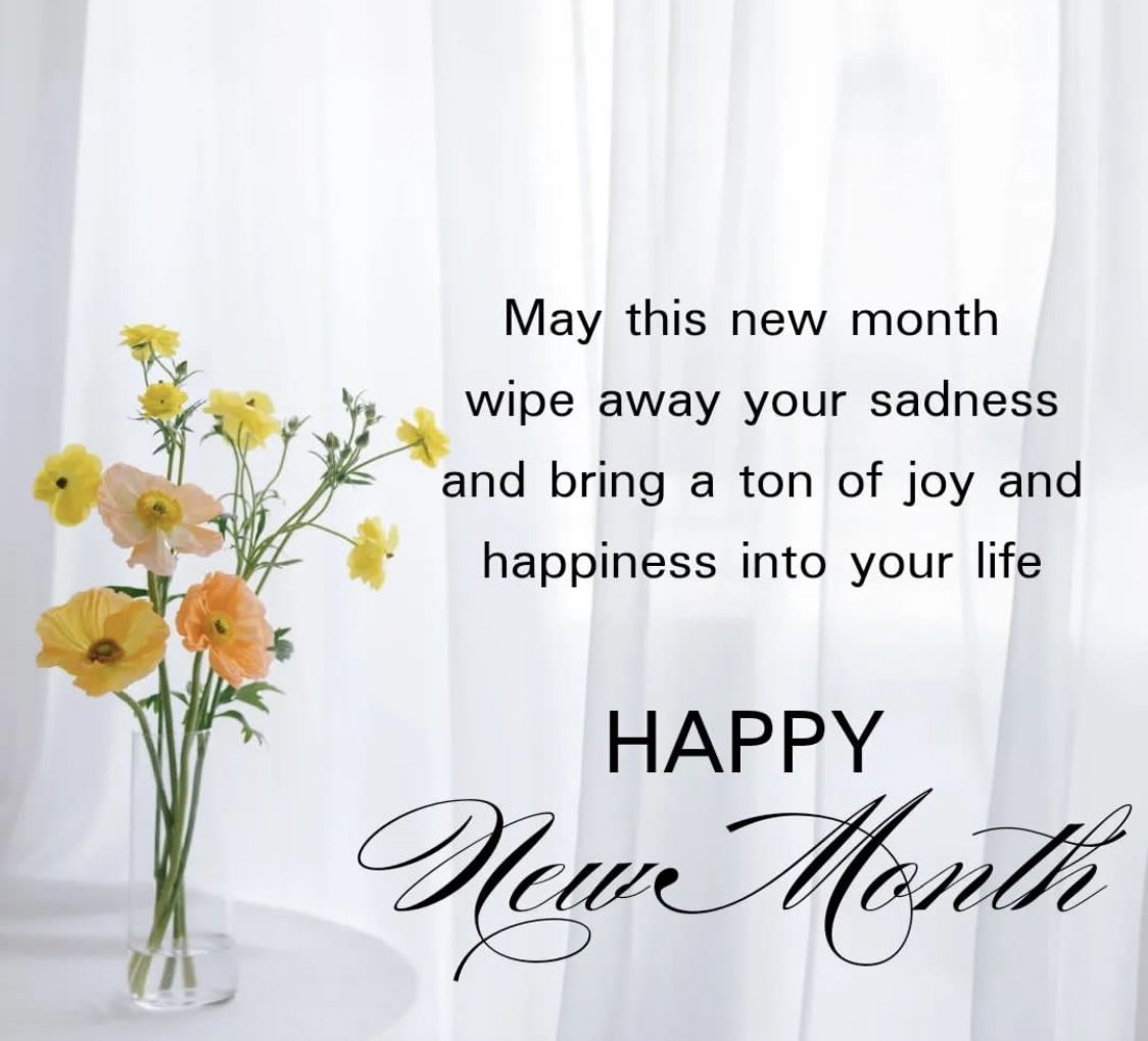 Big_Rossie_'s tweet image. Happy new month guyssss❤️✨

I pray that this new month will come with a lot of blessings, goodies and moneyyyy💰