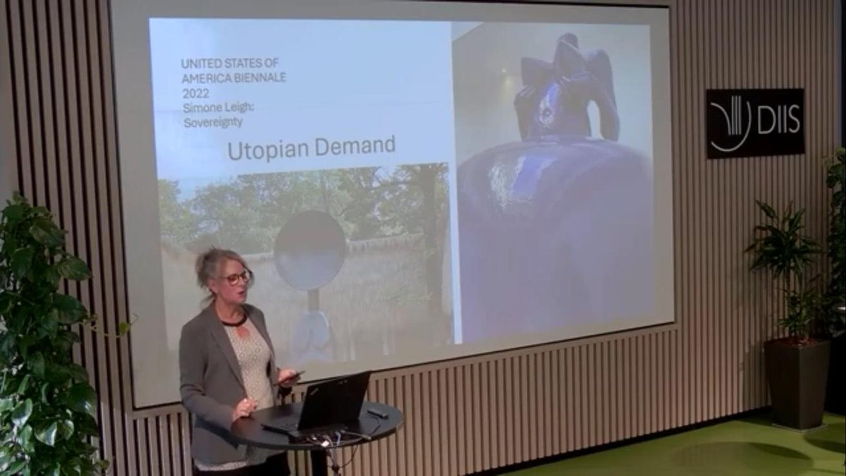 At a recent <a href="/diisdk/">DIIS Denmark</a> event, <a href="/BrandAid_World/">Lisa Ann Richey</a> explored how smartphones are transforming global aid through giving apps. While they enable real-time engagement, she raised key ethical concerns about oversimplifying complex crises for digital audiences. #EHTZ #DigitalHumanitarianism