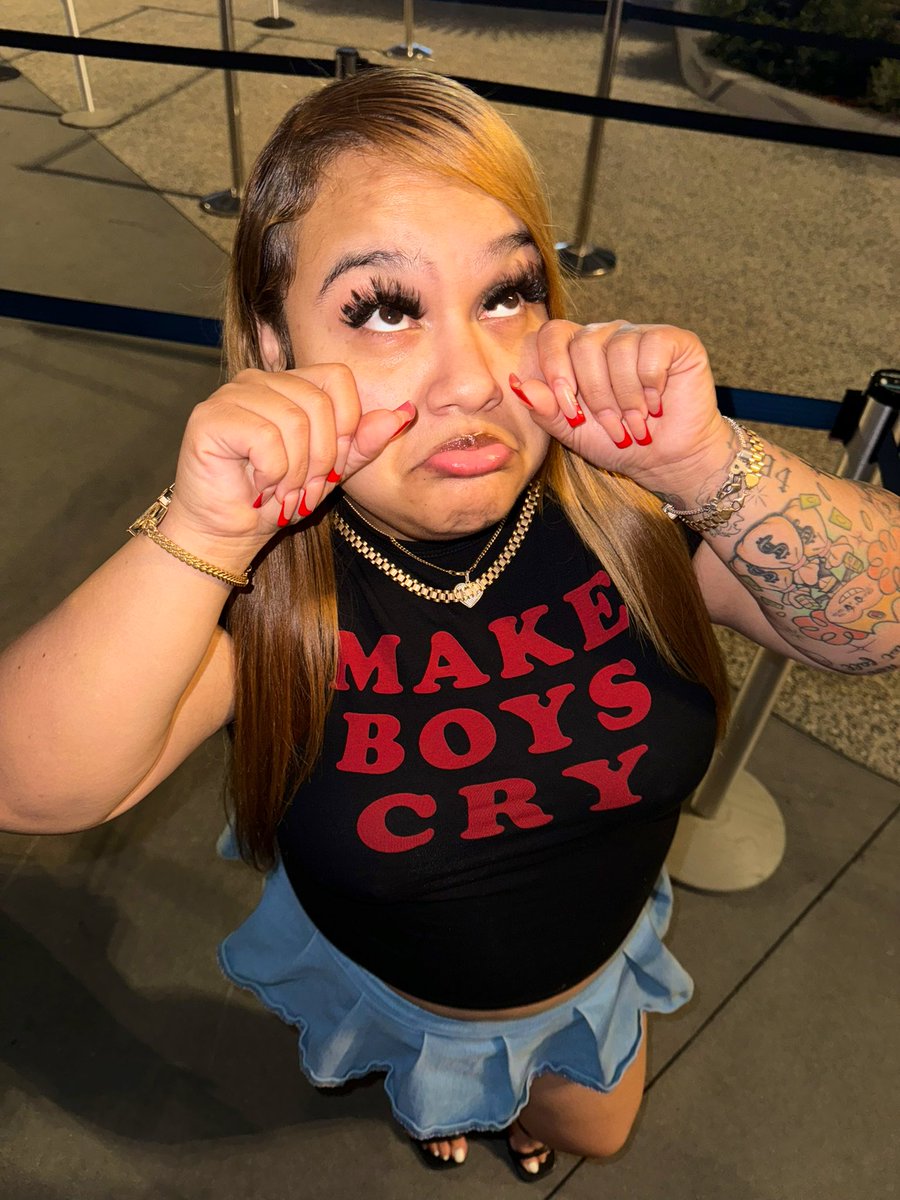TheColdestOnee's tweet photo. Make Boys Cry 🥲😘 https://t.co/AN972nl6J5