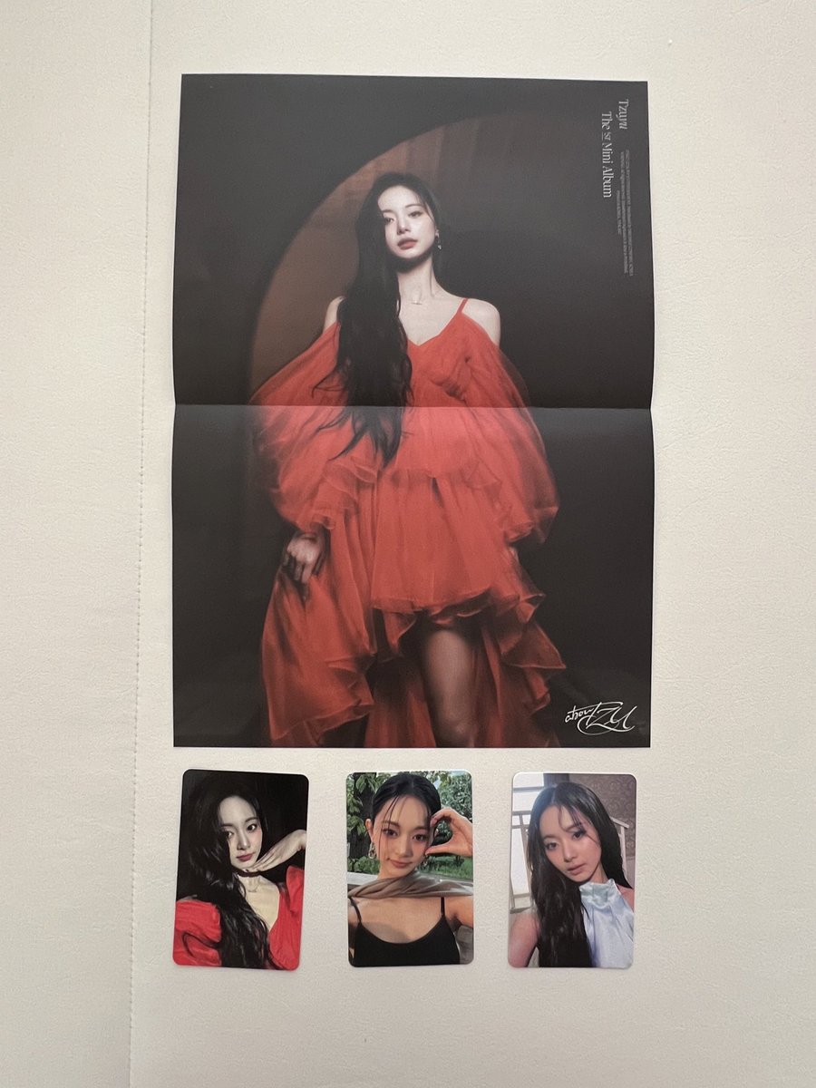 tzuyu__tae's tweet photo. TWICE ツウィ abouTZU トレカ 特典 交換

譲 ) 1枚目

求 ) 2枚目♡

お気軽にお声掛けください𓂃 𓈒𓏸
リプ.dmお待ちしております🕊

#TWICE交換 #abouTZU https://t.co/bayk95anwP