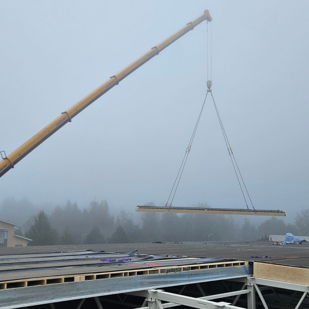 Uusi S-market Muurameen kesällä 2025! 

Toimitimme ja asensimme tulevaan S-markettiin yhteensä 2 957 m² LAPWALL LEKO® -kattoelementtejä. Vesikatto saatiin tehokkaasti valmiiksi vain viikossa!

Pääurakoitsija: Rakennustoimisto Kalevi Alonen Oy.

#lapwall #kattoelementit