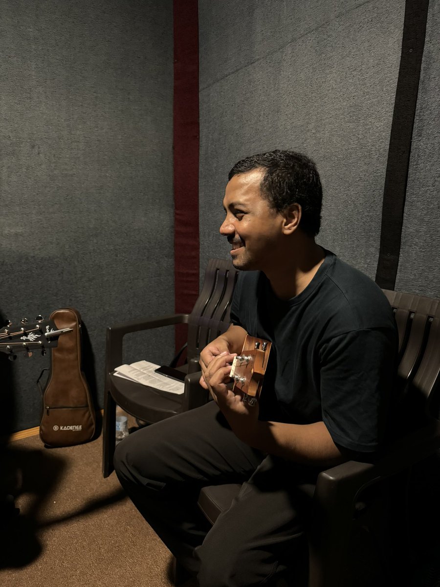 BhaskarAppalla's tweet image. Audio Podcast Bgm works
#podcast #audiopodcast #podcastmusic #audio #music #hindipodcast #apalorks #apalorksstudios #vanasthalipuram #musicproductionstudio #recordingstudio #nrb #nationsrockbeat