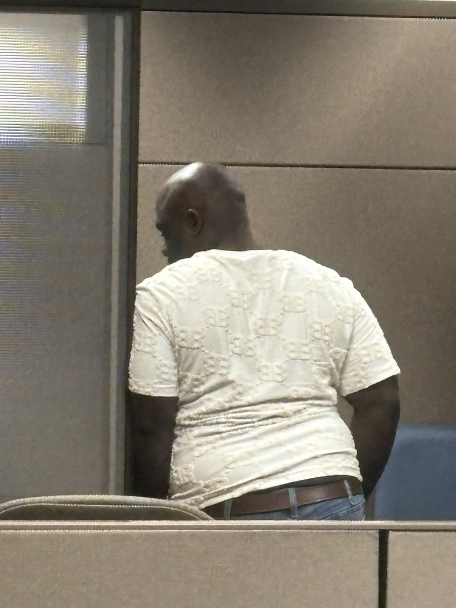 thethickerOne's tweet image. Shaped just right 😍🫠