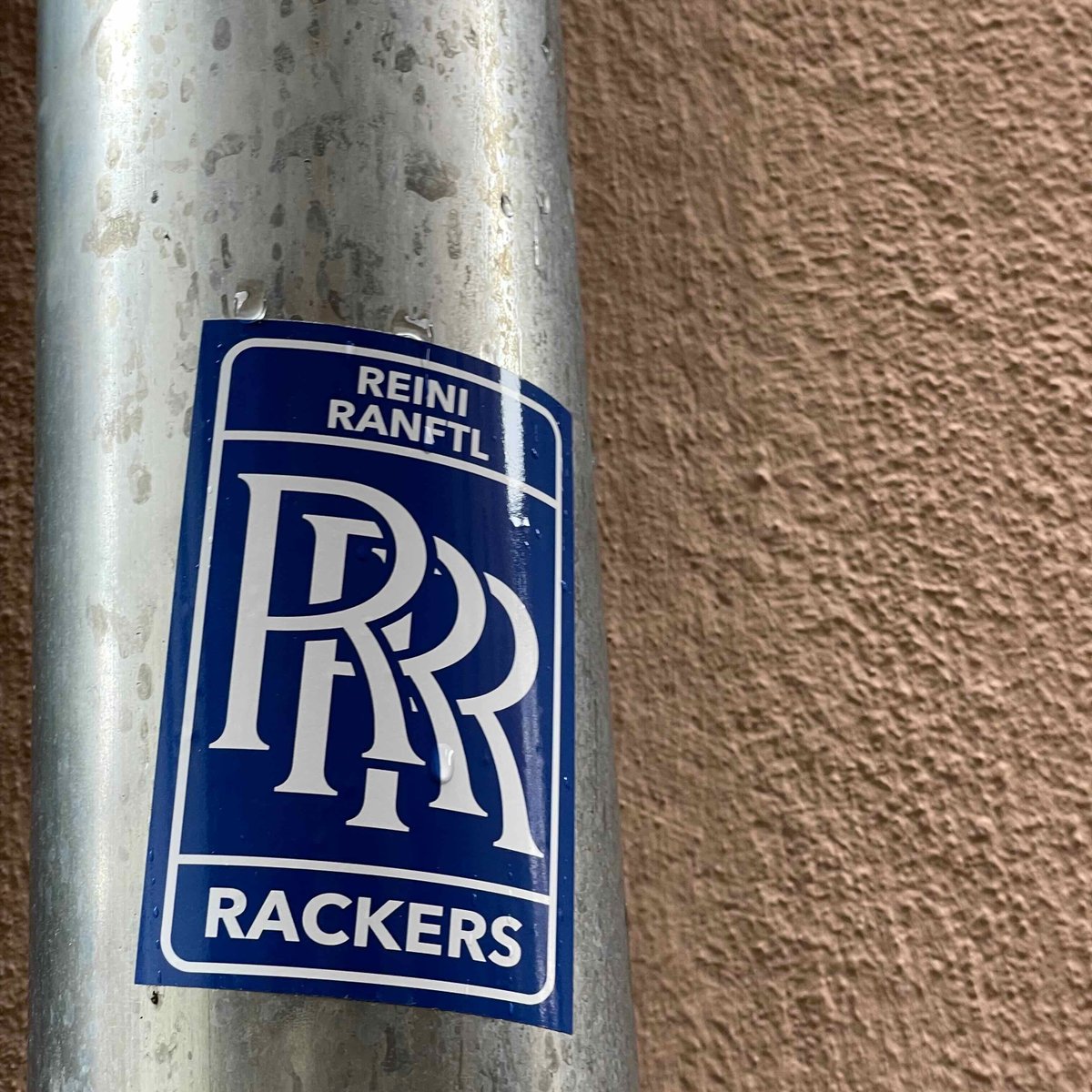 StickerHunting's tweet photo. 🇩🇪 FC Schalke 04
@s04 @s04_en @s04fanbelange @S04Daily
#S04 #Dieknappen @S04_NL
#ultrasstickers #footballstickers #footballculture #Ultras #StickerHunting https://t.co/UXEHG8nMTx