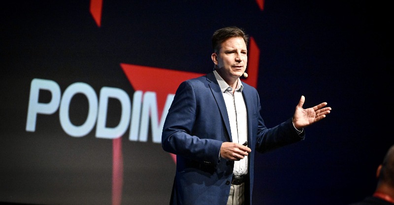 startupdayfest's tweet photo. We sat down with Zoltan Vardy, founder of The Launch Code and a B2B sales expert who has closed over $2 billion in deals! 💰

Read the interview 👇

@zvardy will also take the stage at sTARTUp Day 2025 on January 29–31! 

#startupdayfest