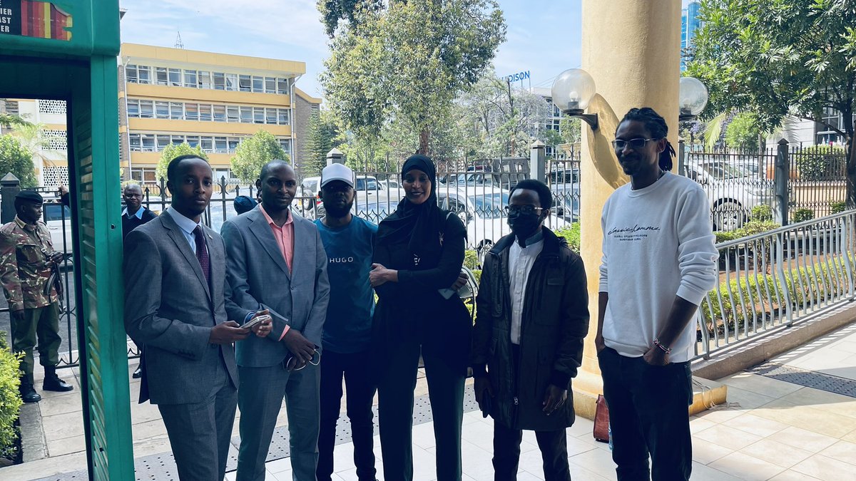 Shad_khalif's tweet photo. Hanifa will ALWAYS be on the ground. https://t.co/LkXeW0gOPA
