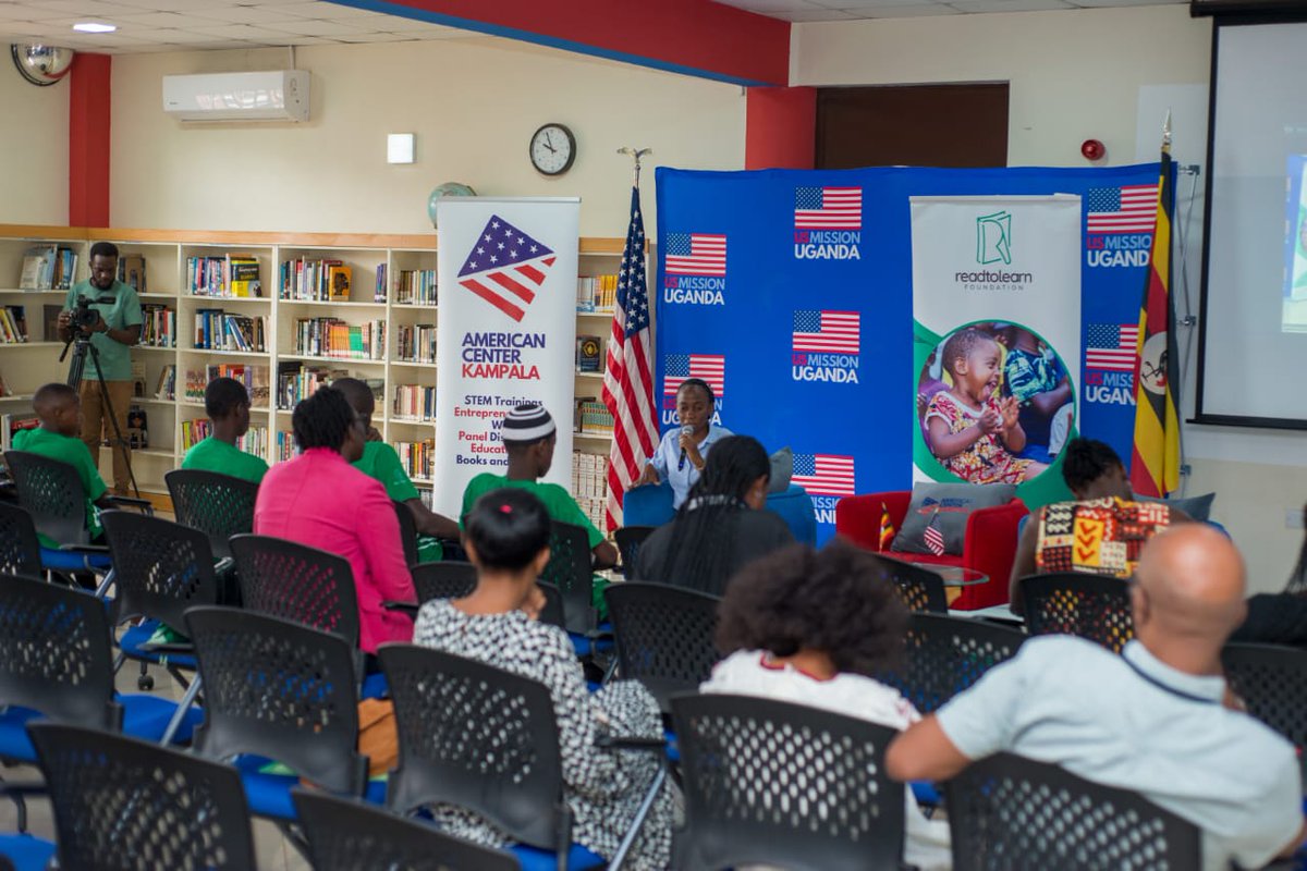 ReadtoLearn01's tweet image. Dr. Mugenyi emphasized the importance of multilingual education in his keynote address: ‘Language is a bridge for understanding and unity.’ Our event brought together diverse voices for a brighter educational future! #LanguageIsPower @EcoBloomMontessori @CRANE @ReadUsAfrica1