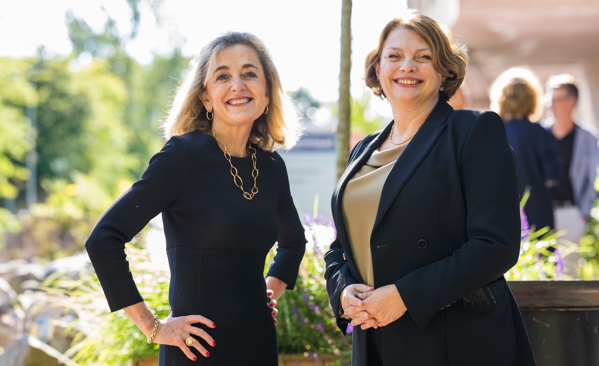 Wisseling van de wacht! Gisteren trok Annerie Ploumen de deur achter zich dicht, vandaag houden wij diezelfde deur open voor Barbara van Kampen, de nieuwe voorzitter van de #KNB.
👉Lees hier meer over deze 2 powervrouwen: knb.nl/notariaat-maga…