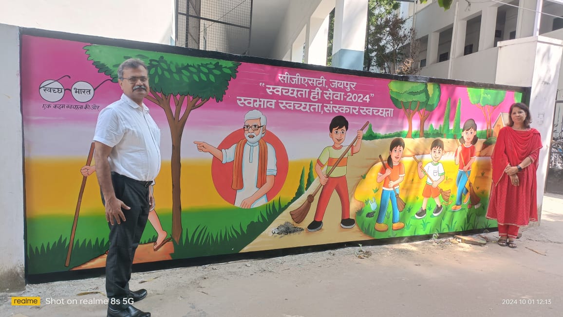 CgstJaipur's tweet photo. Today, CGST Jaipur celebrated #SwachhtaHiSeva2024 campaign at Govt. Girls Sr. Sec. School C-scehme Jaipur  with Wall painting, Speech on benefits of cleanliness and felicitation of students @DARPG_GoI @cbic_india @CGSTJAIPURZONE #SpecialCampaign4 https://t.co/QKCT9CgFc8