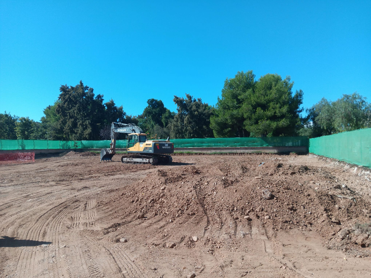 MESperPalma's tweet photo. Hem assistit a la col·locació de la Primera Pedra de la futura #escoleta de #SonGibert
Una reivindicació històrica de la barriada que ha estat possible gràcies a l'#HerènciaRebuda de les legislatures passades https://t.co/fWJnwvRjyE