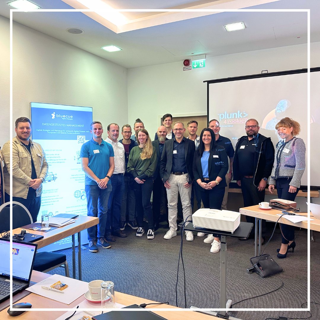 bluecue_de's tweet photo. 10 neugierige Splunk-Neulinge haben bei unserem #Splunk4Rookies #Workshop mit Niclas Kunz, Senior BDM @ Arrow ECS Germany gelernt, dass mit #Splunk fast alles möglich ist, die einzige Grenze ist die eigene #Kreativität.
#bluecue #digitalstrategies #mehrwert #wertschöpfung https://t.co/ohmDqdUqgW
