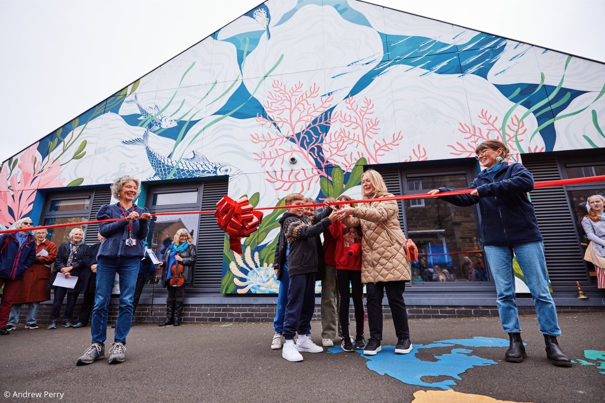 We’re thrilled to unveil a beautiful new mural at the Heart of Newhaven Anchor building, celebrating #RestorationForth! 🎉

This artwork by Natasha Russell celebrates the restoration of oysters &amp; seagrass in the Forth, while highlighting the area's rich oyster heritage. 💚