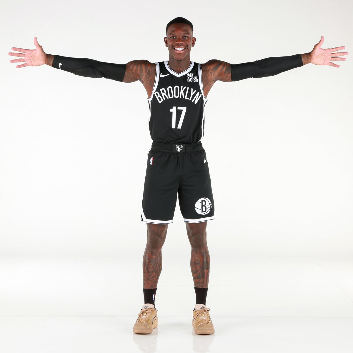 Unsere #17 ist ready für die neue Season 😎😎