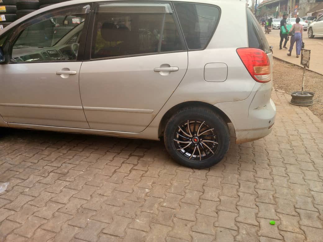 sparewo_ug's tweet photo. Client’s face when we delivered the car back? 😍 Priceless! Start your October with a glow-up, too. Book your next session at SpareWo today!  

👉 https://t.co/RSZ0Gb700f 

#Sparewo #HappyClient #OctoberGlow https://t.co/ldFV8YlcPV
