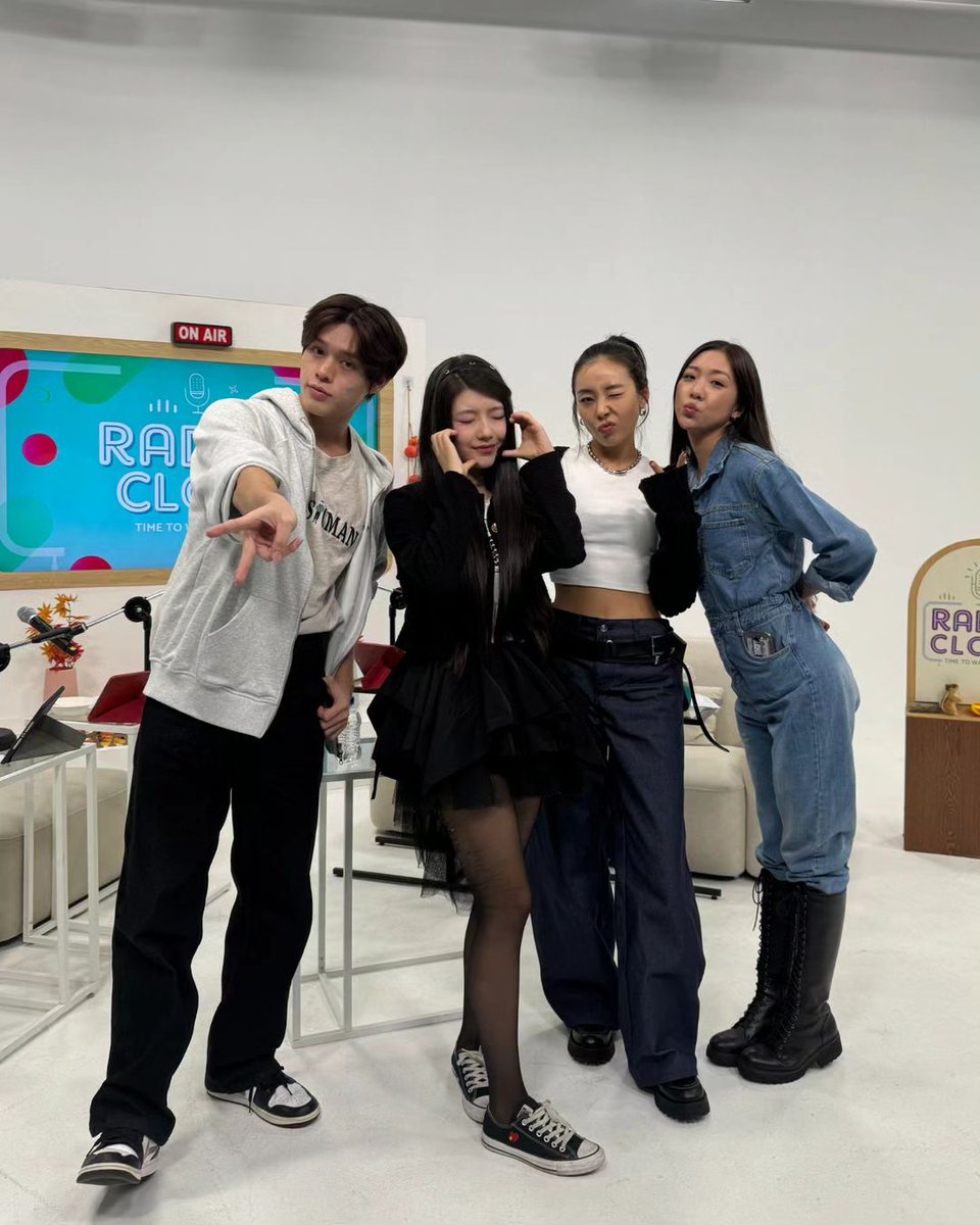 ghost9_ph's tweet photo. Radio'Clock Instagram Update with Prince  

#PRINCE #프린스 
#GHOST9 #고스트나인 
#Arirang_Radio #Radio_clock 

[240929 arirang_radio_clock IG] https://t.co/GFoTGqgxYa