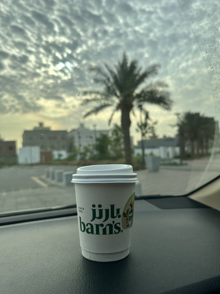 ll94iir's tweet photo. يكفِيني إنك الوحِيده المُتعمقه بداخلِي🫶 https://t.co/RXEFtBuL6q