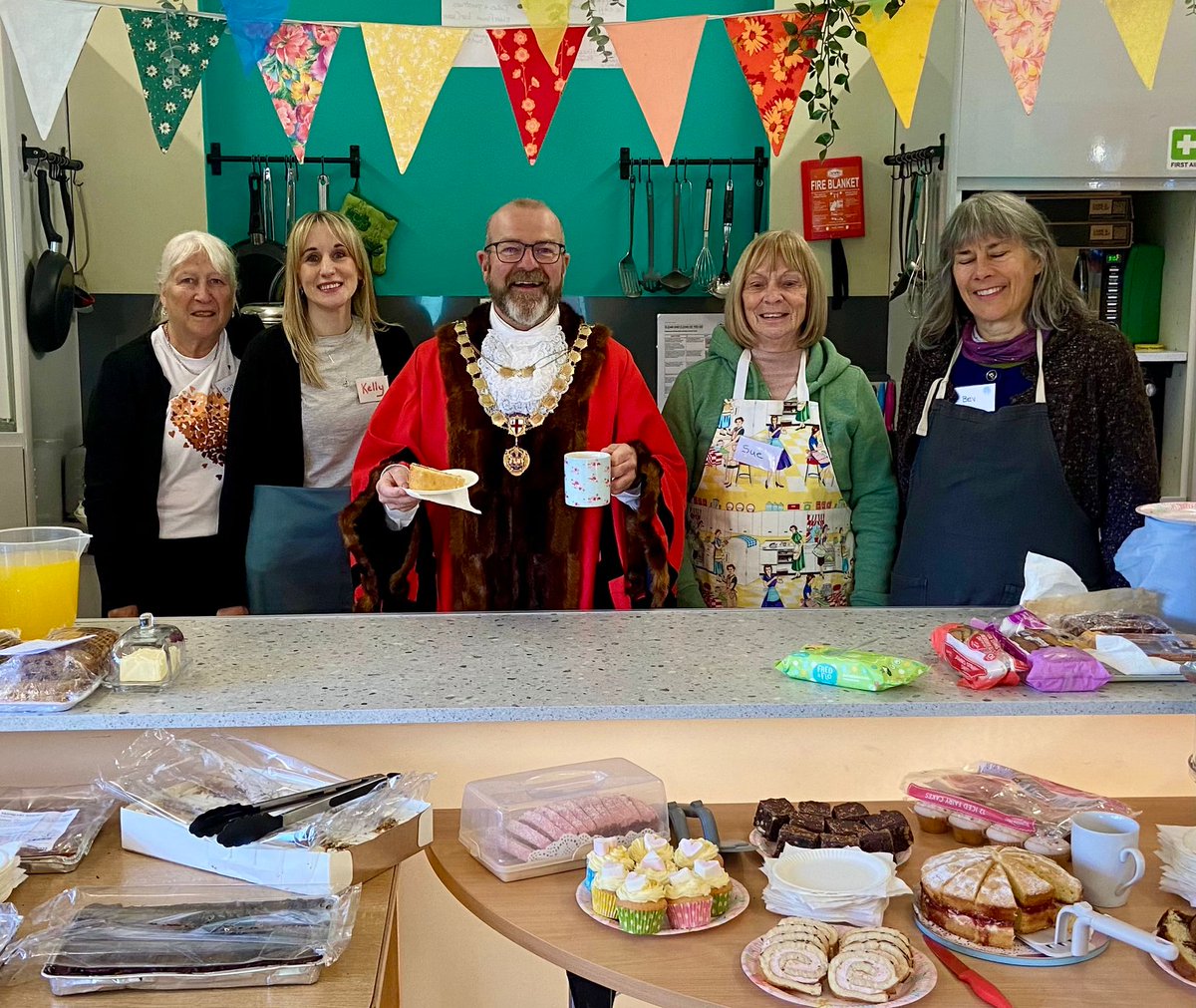 Bristol Lord Mayor (@brislordmayor) on Twitter photo Great to join <a href="/bristolstroke/">Bristol Stroke</a> fundraising walk in Eastville Park, followed by a visit to the park’s beautiful Community Café.
#Bristol After Stroke provides vital care and support to hundreds of stroke survivors each year, helping them rebuild their lives 🤗
#ThankYou Great to join <a href="/bristolstroke/">Bristol Stroke</a> fundraising walk in Eastville Park, followed by a visit to the park’s beautiful Community Café.
#Bristol After Stroke provides vital care and support to hundreds of stroke survivors each year, helping them rebuild their lives 🤗
#ThankYou