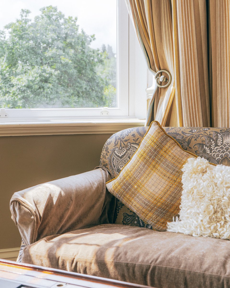 Cosy up at Ilsington this October and witness the magic of Dartmoor, as the leaves change from green to gold 🍂 

Our idyllic country house hotel offers a warm and inviting retreat where you can unwind and appreciate the natural wonders of the national park >  ...