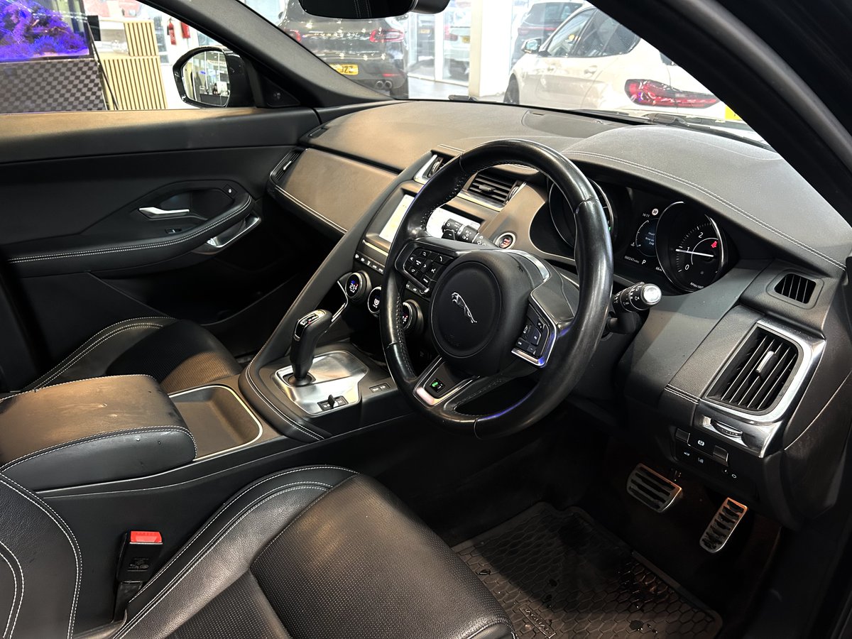 ProSportsCars's tweet image. ‼️𝐉𝐚𝐠𝐮𝐚𝐫 𝐄-𝐏𝐀𝐂𝐄 𝐑-𝐃𝐘𝐍𝐀𝐌𝐈𝐂 𝐒 𝐃 𝐀𝐖𝐃‼️

◼️YK19 WMP
◽️60.3K Mileage
◼️Diesel
◽️Automatic
◼️Sat nav
◽️Heated seats
◼️Parking camera
◽️Apple CarPlay
◼️Auto Android
◽️Bluetooth Connectivity
AND much more!!!

Message us today for more information.