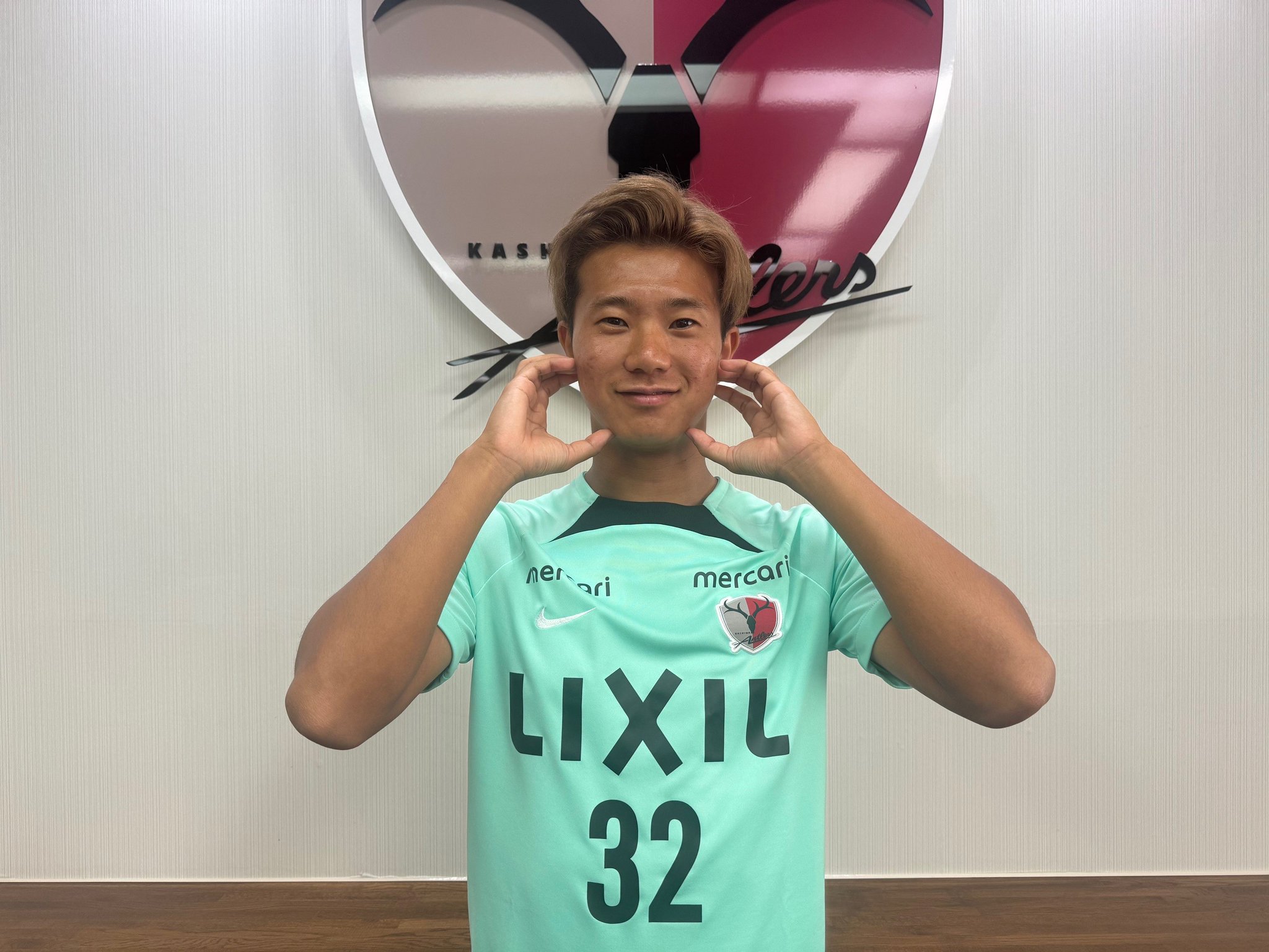 最新版】Jリーグ 鹿島アントラーズ 濃野公人 直筆サイン 55枚限定