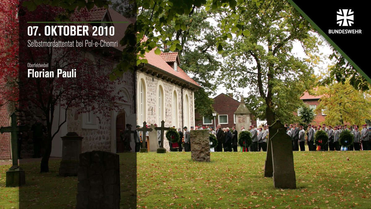 Für die meisten Menschen ein ganz normaler Tag im Oktober.
Für uns ein Tag an dem wir unserem #Kamerad​en aus dem damaligen #Fallschirmjägerbataillon313 in Seedorf #gedenken.
Er fällt bei einem Hinterhalt in 🇦🇫.
#DasHeerVergisstNicht #HeldendesHeeres #WIRSINDDASHEER