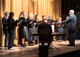 nearfm's tweet photo. @nearfm 90.3 has a packed early schedule for you with
9:30pm #Lifeline with George
11am #NorthsideToday with Emma
1pm #LunchtimeMiscellany with Arthur
2pm @TheHughLane Gallery Concert Series The Fews Ensemble
3:30pm #IntheNeighbourhood and
4:30pm #TheJukebox with Andrew https://t.co/QRQmCJWvHr