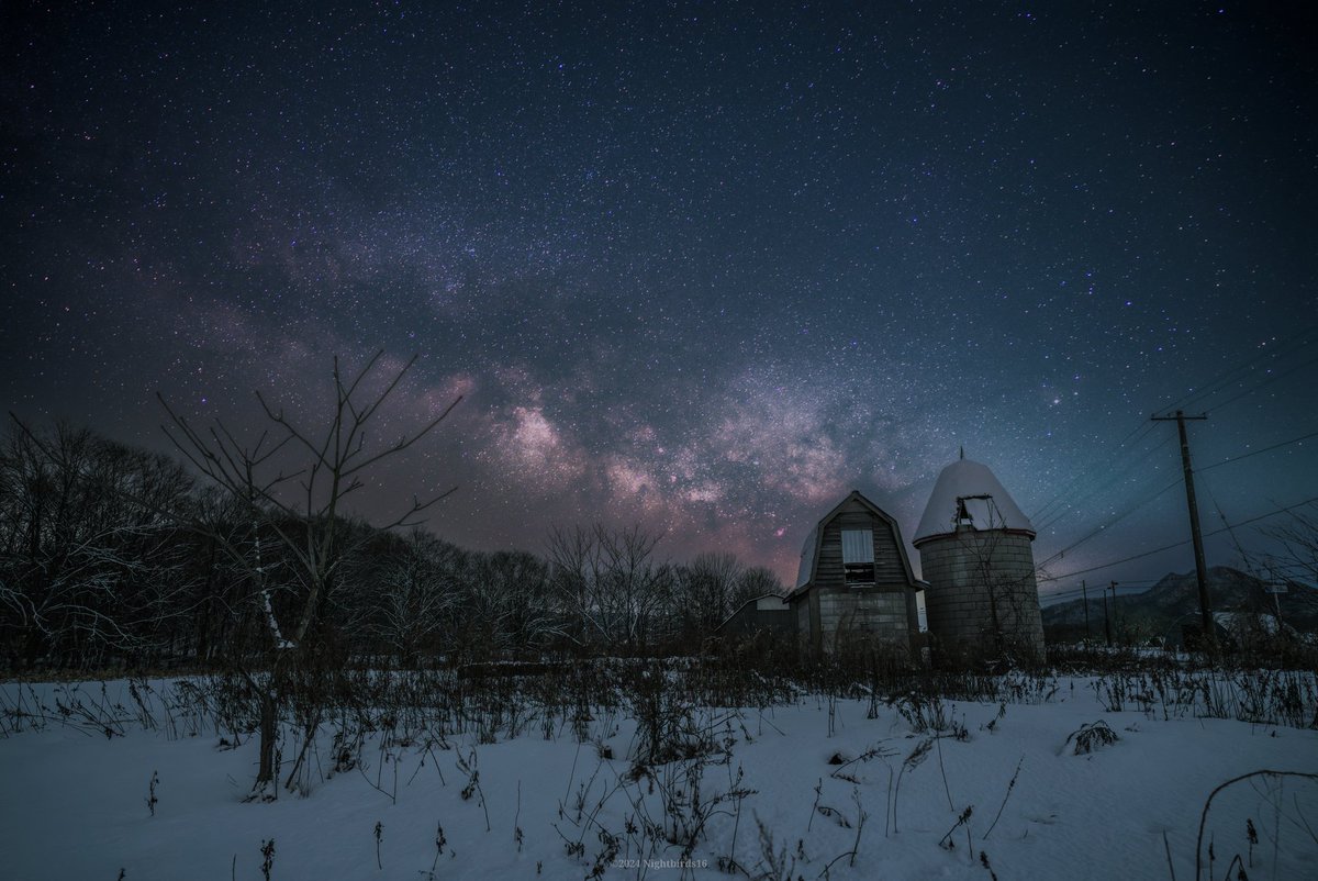 冬がはじまるよ
大きな窓を開けて〜♬

2024.03.16 撮影
#星
#星空
#天の川
#星景写真
#北海道の星景写真
#北海道が美しい
#東京カメラ部
#milkyway 
#tokyocameraclub 
#SonyAlpha 
#これソニーで撮りました
<a href="/sony_jpn/">Sony (Japan)</a>
<a href="/AlphabySony_JP/">Sony | Alpha (Japan)</a>