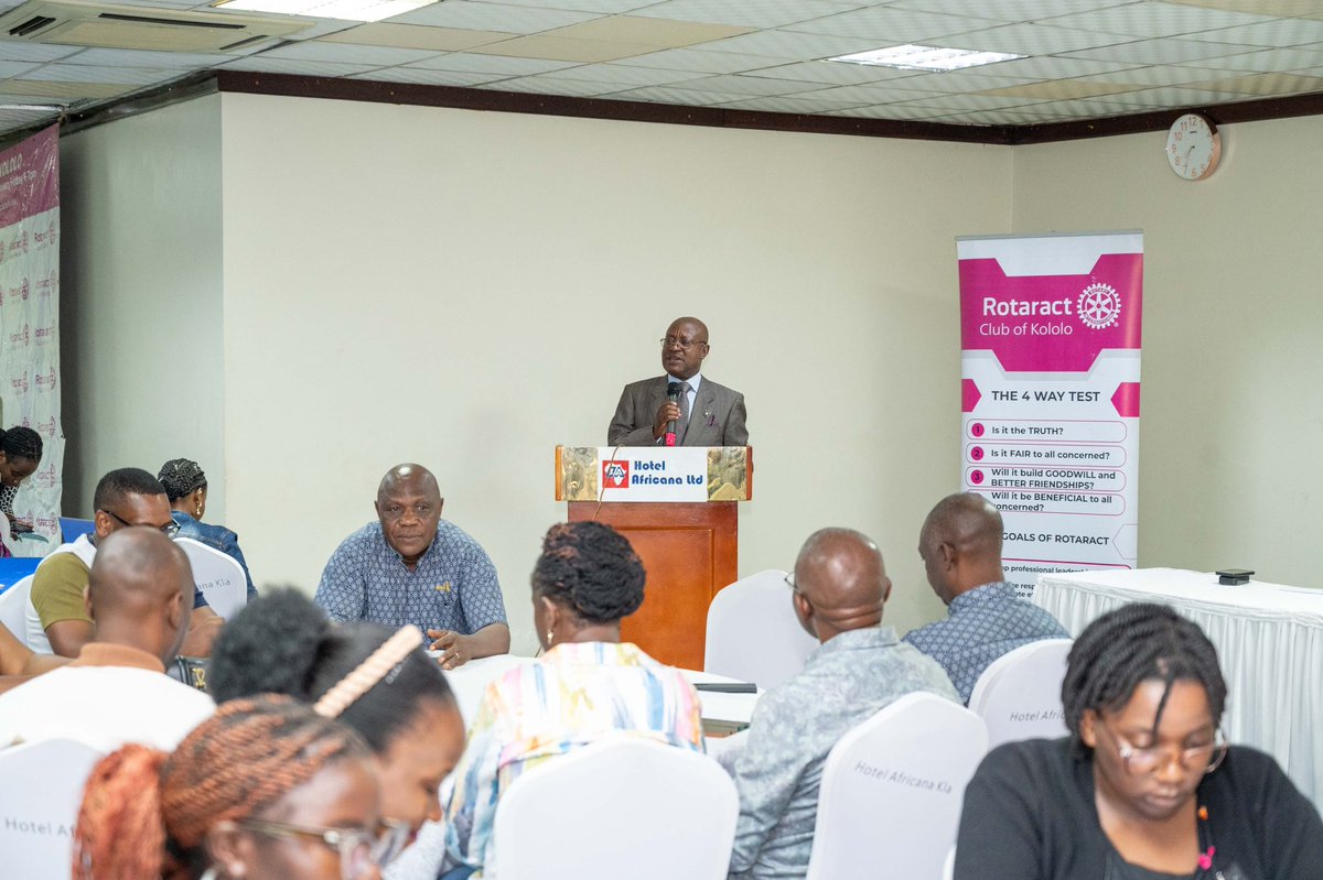 rotaractkololo's tweet photo. ๐ฐ๏ธ Late Post!
Last Month we Celebrated 34 yrs of service & fellowship!
#RotaractKololo Charter Night was an overwhelming success! - Thanks to our Special Guest; PDG Mike Kennedy Sebbalu for inspiring us to be exceptional!
#TheWarriorsat34
#CharterNight #BeExceptional https://t.co/fMqStYyzc2