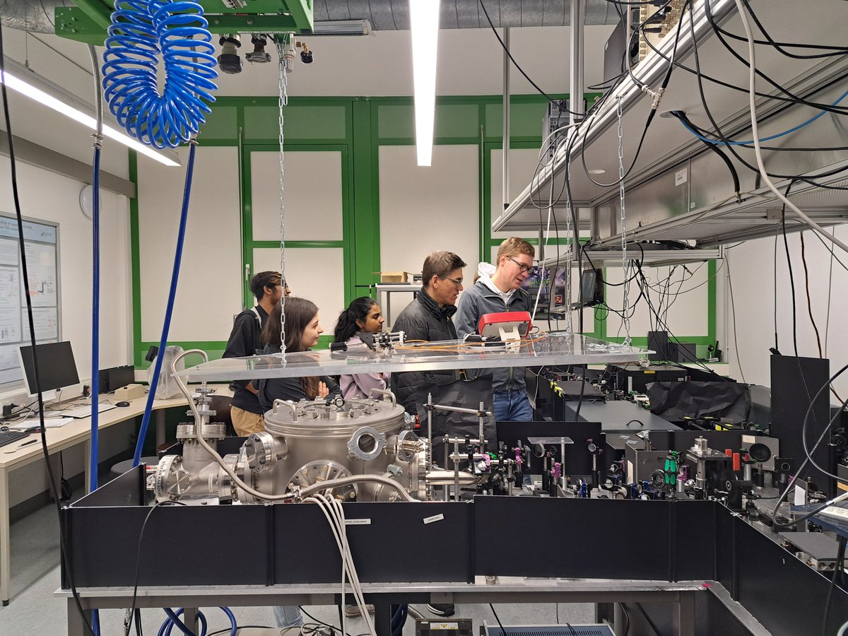 OPTEXC_UBT's tweet photo. Another Lab Tour at EPVIII, #UBT, guided by #FabianBrütting. He explains the set-up: The ultrafast spectroscopy setup including the strong terahertz source allows controlling excitons in semiconductor nanomaterials on sub-picosecond timescales. https://t.co/ehpATYEdD3