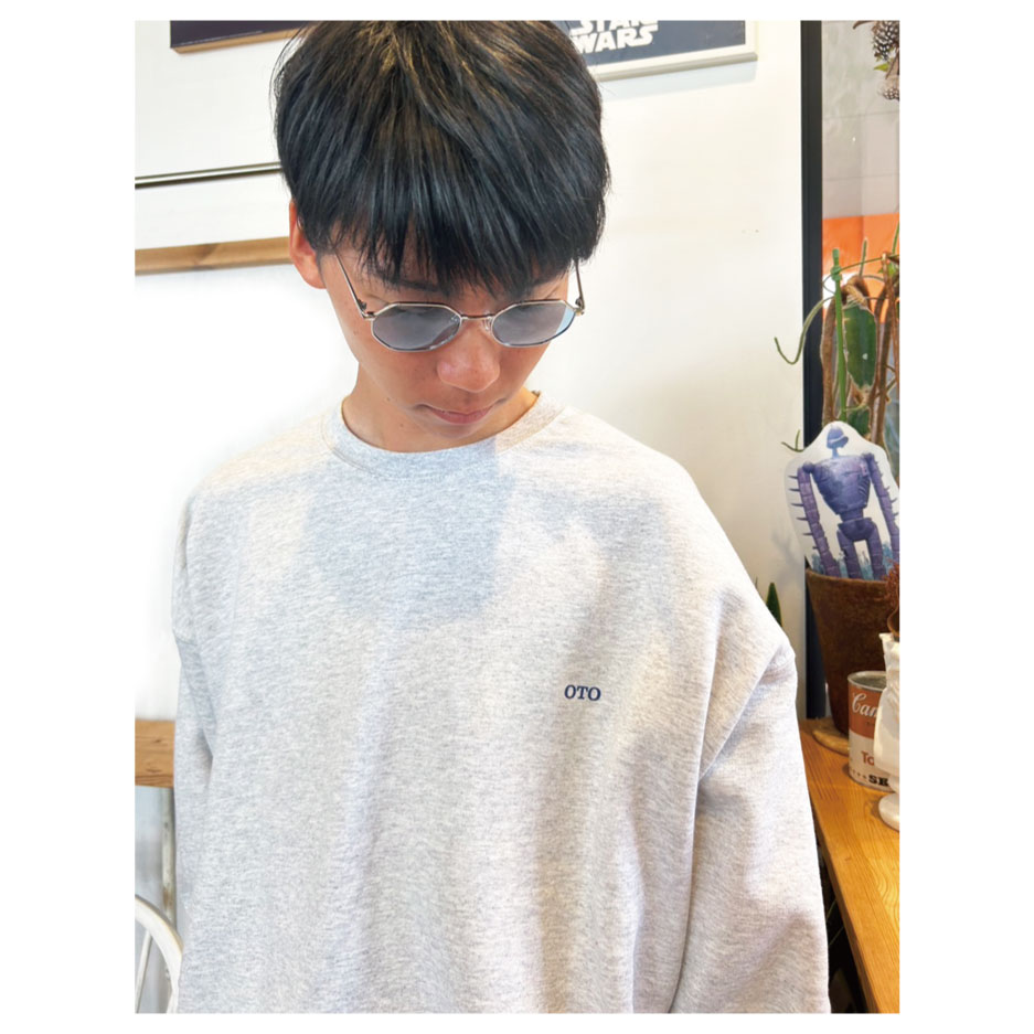 evoluir2002's tweet photo. 『LookLookbook』
□ eyewear_Phatee : WITTE/ SILVER×LIGHT BLUE
□ tops_O.K. : 気まぐれPRINT C/N SWEAT(OTO)/GRAY
#evoluir
#金沢市 #石川県
#phatee
#サングラス #sunglasses
#ok
#sweatshirt #スウェット
#気まぐれ #party
#street #party #clubmusic #dj #techno
#dance #breaking
#fashion https://t.co/dq96HJcKi7