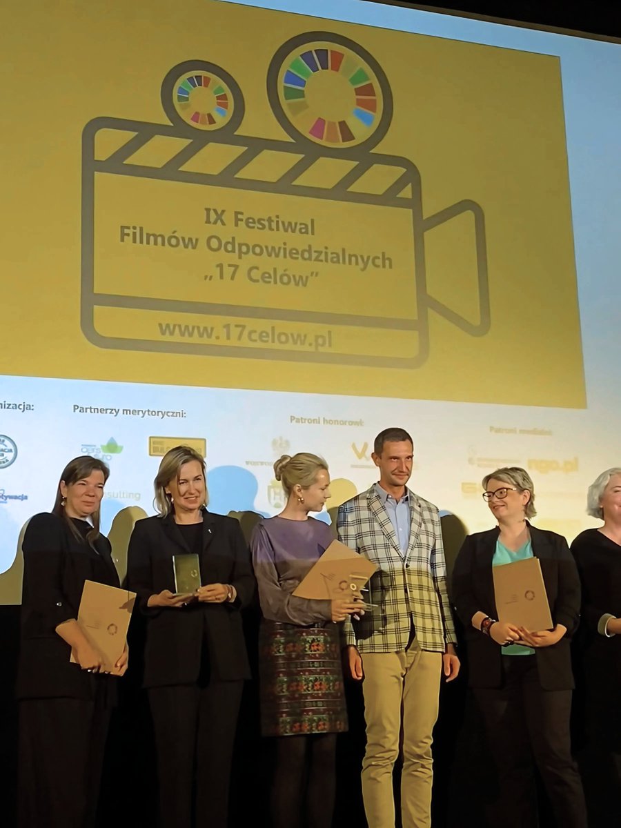 📣 Nasz spot "Rak to nie koniec świata" otrzymał główną nagrodę podczas IX Festiwalu Filmów Odpowiedzialnych (w kategorii organizacji pozarządowych)! 🎉 Dziękujemy za wyróżnienie!
<a href="/ngopl/">ngo.pl</a> <a href="/MrktngPrzyKawie/">Marketing przy Kawie</a> <a href="/PRoto_pl/">PRoto.pl</a> <a href="/wirtualnemedia/">Wirtualnemedia.pl</a>