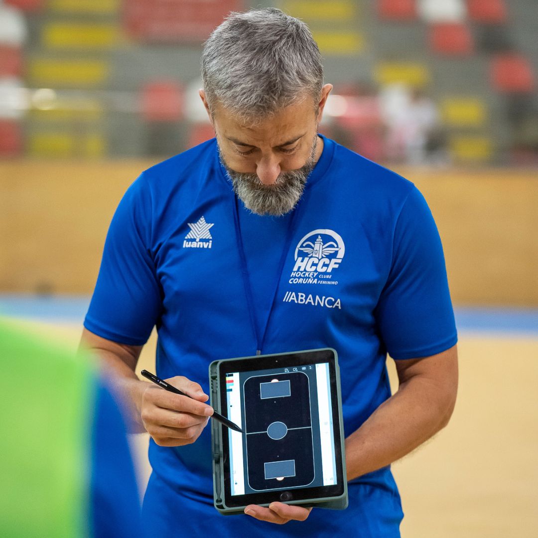 CorunaFeminino's tweet image. 𝐌á𝐫𝐜𝐚𝐧𝐨𝐬 𝐨 𝐜𝐚𝐦𝐢ñ𝐨 𝐬𝐚𝐛𝐢𝐨🧙‍♂️

@Stanis06

💙🤍Seguimos Xuntas!