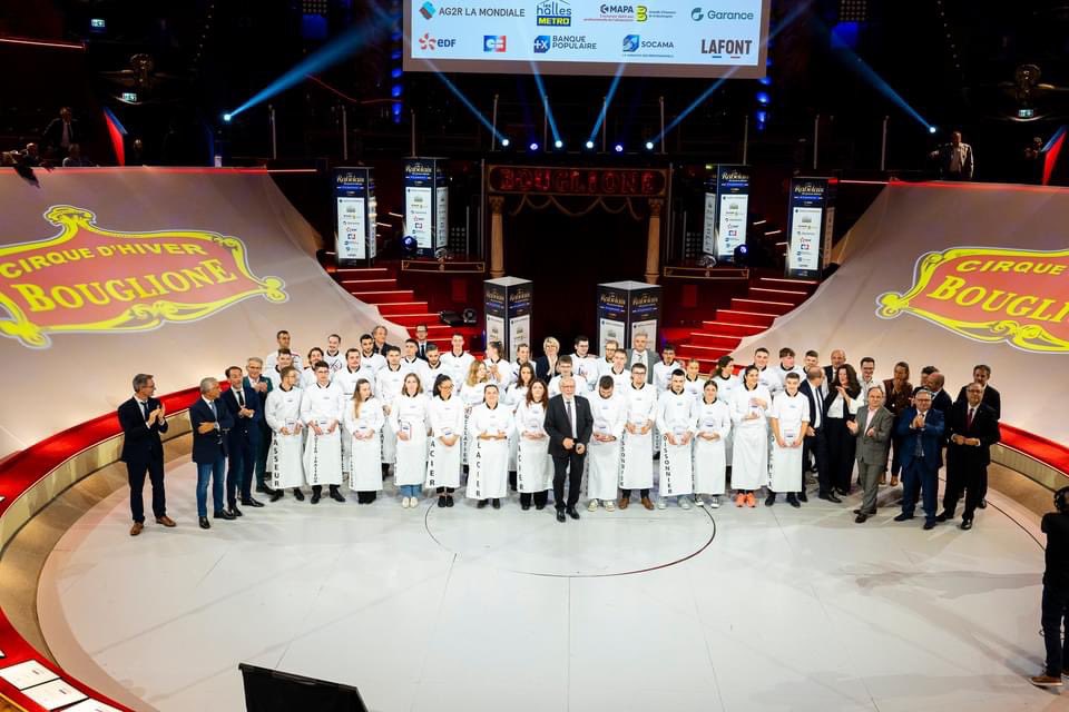 3 APPRENTIS BRASSEURS A L'HONNEUR ! 

Orchestré par la CGAD, cet événement est l’occasion de récompenser 38 jeunes de la promotion 2024. 
snbi-france.fr/3-apprentis-br…