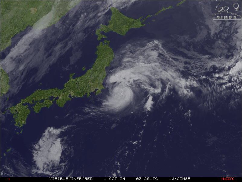 jnmet's tweet photo. Severe TS #Jebi is passing east of #Japan & will transition to an extra-tropical storm east of #Hokkaido by Wednesday afternoon, JST. The storm will bring rain & wind to #Russia's Kamchatka Peninsula Wednesday night & Thursday. https://t.co/WsOeszNnzg
