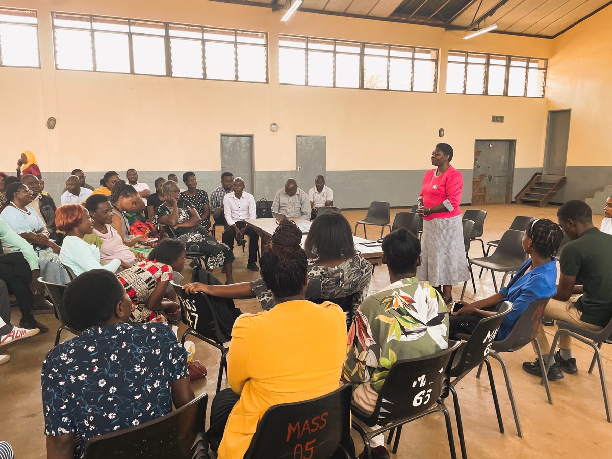 Malawian teachers and students get ready to optimize adolescent nutrition 💪🏾🇲🇼
We were excited to finally meet the girls who could enroll in our clinical trial on heavy periods and low iron stores last week. 

We held sensitization sessions at the Masongola Boarding school in