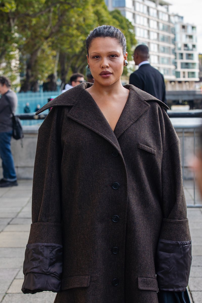 London Fashion Week tweet media
