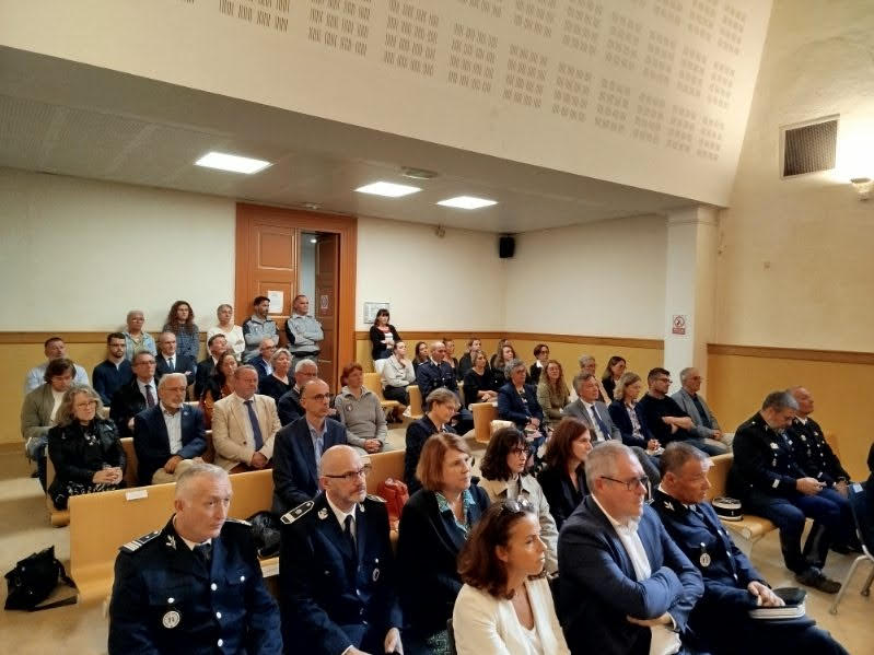 Audience de présentation des nouveaux magistrats et fonctionnaires le 30 septembre. Bienvenue à Carinne Federspiel, nouvelle substitut au parquet de Privas. #procureurprivas