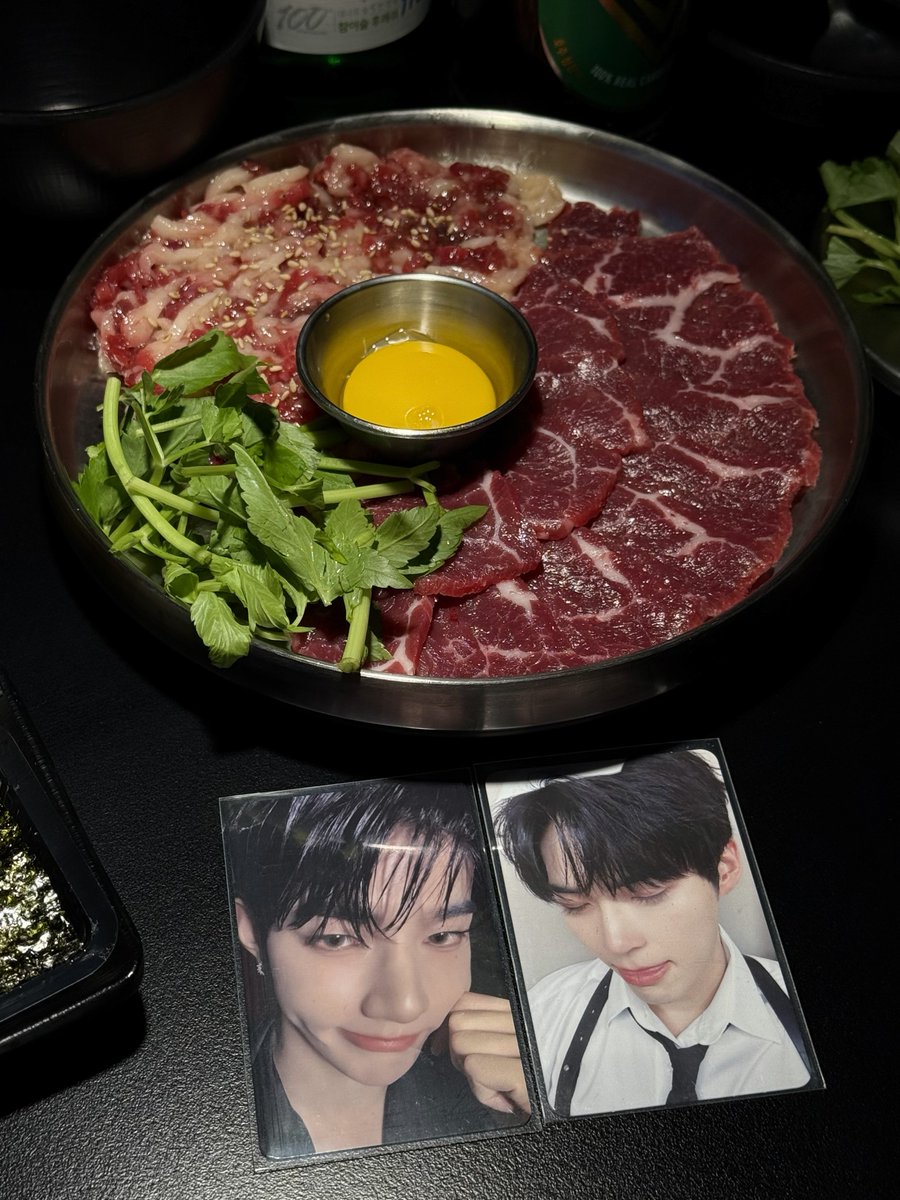 진짜 먹방유튜버마냥 하루종일 먹었다 😳