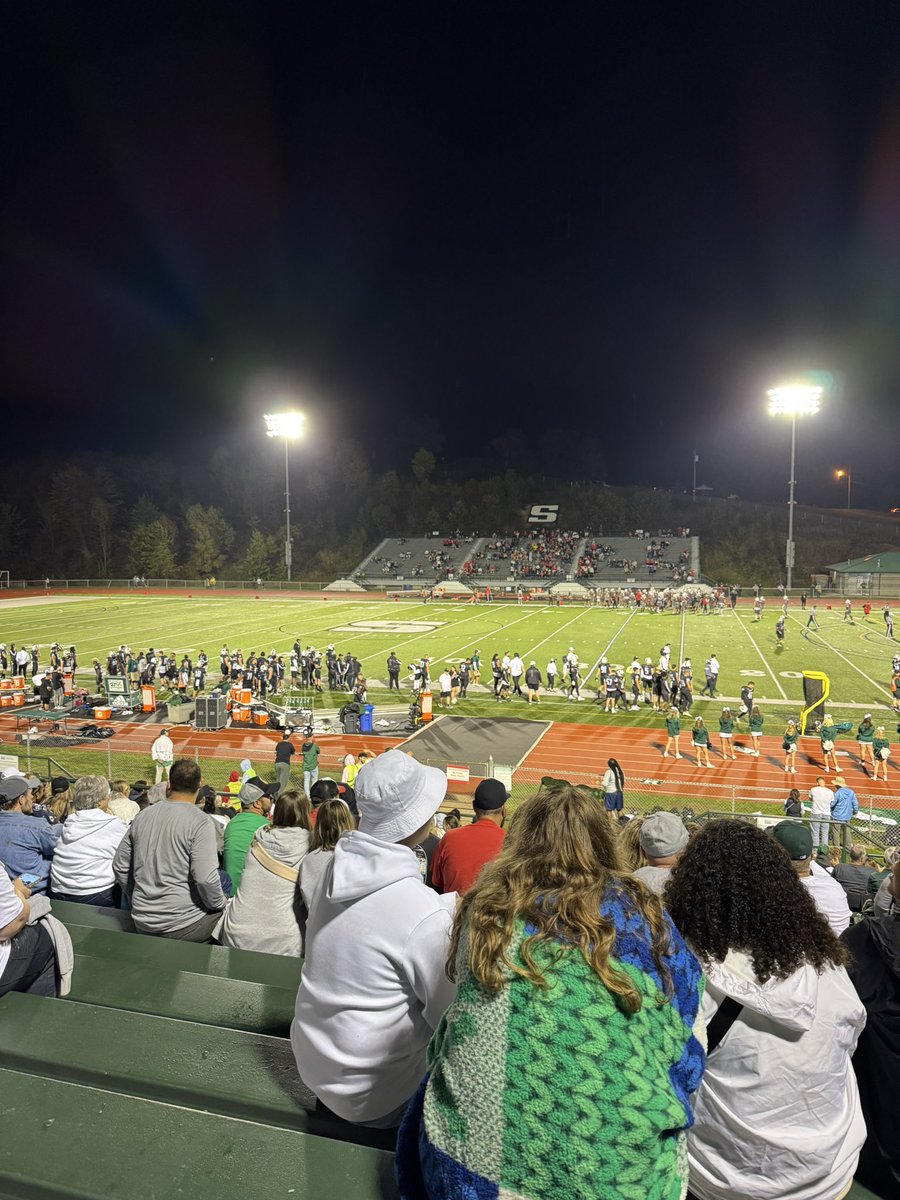 Thank you to <a href="/PSteel78/">Coach Conrad</a> and SRU Football for the gameday visit last Saturday. I had a very exciting day being back at the Campus for my 3rd time! Go Rock <a href="/lutzsru/">Shawn Lutz</a> <a href="/CoachRazzanoSRU/">Dom Razzano</a> <a href="/coach_marella/">Joe Marella</a> <a href="/CoachMalc_4/">Malcolm Henry</a> <a href="/SRURockFB/">Slippery Rock Football</a>