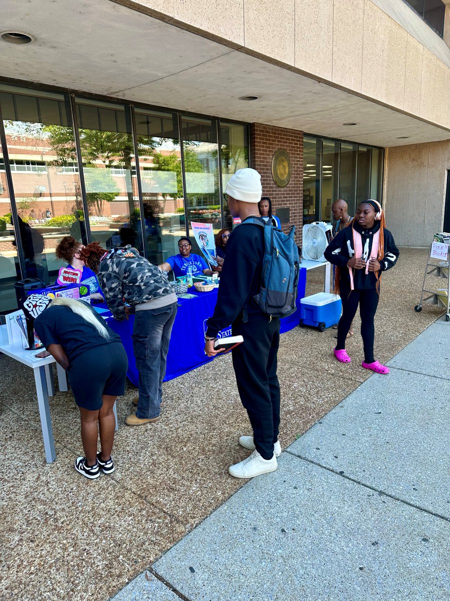 Tennessee State U. Libraries & Media Center tweet media