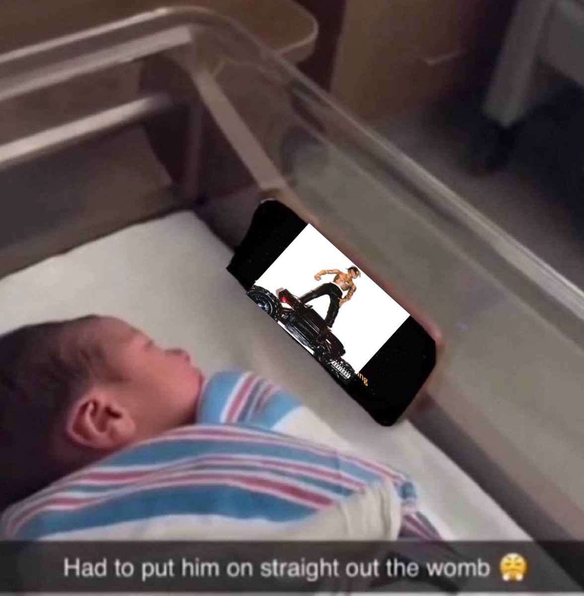 travis_conno's tweet image. Training them young 🙏