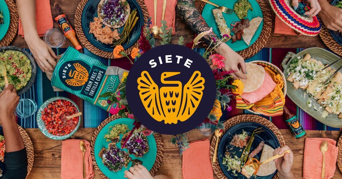 🚨Pepsi buys Siete for $1.2 Billion 🚨

Founded in 2014–Siete has expanded beyond chips, to sauces, salsas, canned goods, sweets and much more!! 

This is probably the first comprehensive LatAm inspired brand under Frito-Lay 
they also own Natuchips 

Siete family deserves it 👏