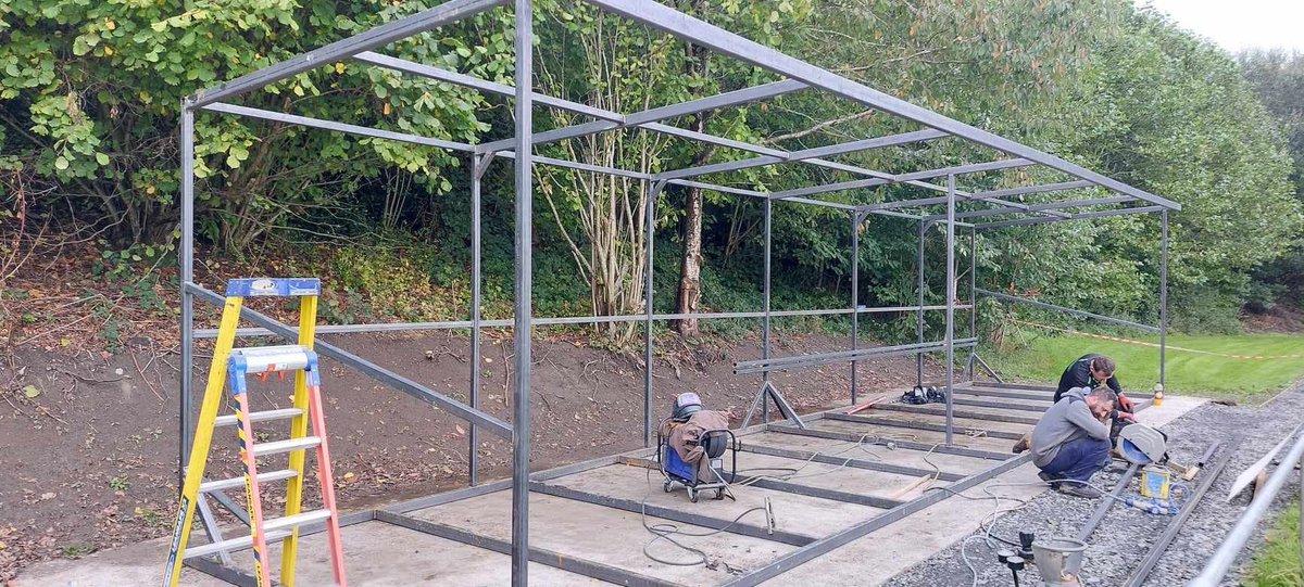 CefnCCouncil's tweet photo. π§ Plaskynaston Pitch Update π§
The frame of the new seated stand is starting to take shape! Exciting to see things coming together. More updates soon! π
Funded by @CadwynClwyd via the Wrexham Key Prosperity Fundπ
#CefnCommunity #PlaskynastonPitch https://t.co/tt1Z9tJdVE