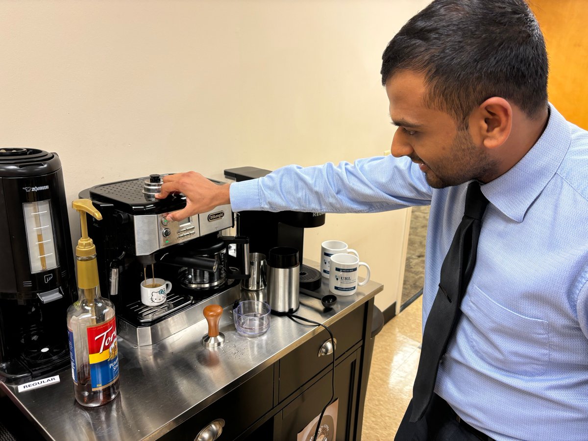 urlinsgroup's tweet photo. Happy National Coffee Day! Today, we raise our mugs to the magic brew that fuels our mornings, powers our productivity, and brings people together—coffee! ☕How do you like your coffee? 🤔 #Coffee #CoffeeLovers https://t.co/a7vrfQf4fH
