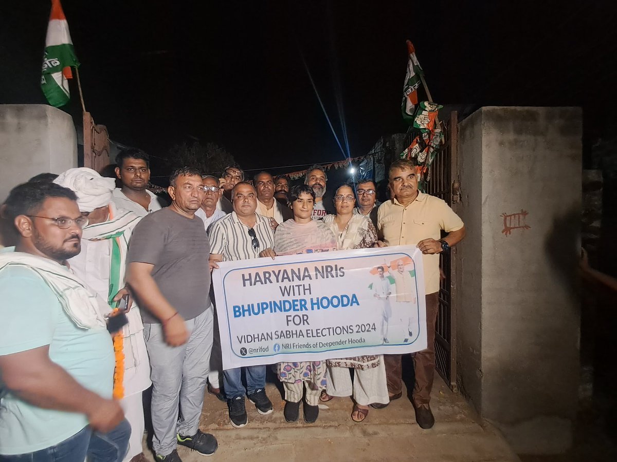 nrifod's tweet photo. "एनआरआई भाइयों का पूरा समर्थन विनेश फोगाट के साथ है! 🌍  
उनकी उपलब्धियां देश का गौरव हैं, लेकिन सरकार ने जिस तरह उन्हें प्रताड़ित किया, वो हरियाणा की बेटियों के संघर्ष की कहानी है। विनेश ने हर मुश्किल का सामना किया और अब कांग्रेस के साथ न्याय और सशक्तिकरण की लड़ाई में खड़ी हैं।  

'मैदान में जितने वाला दिल से नहीं हारता,  
बीजेपी के जुल्मों को भी विनेश ने ललकारा।  
अब कांग्रेस के साथ बढ़ेगी ये क्रांति,  
हरियाणा में लौटेगी सच्चाई और शांति।'  

@BhupinderShooda @DeependerSHooda @kuldeepahlawat @AshwKalkal