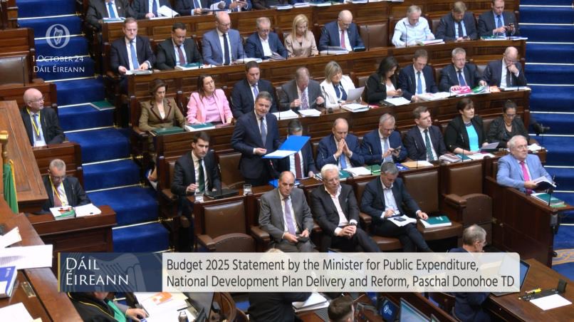 An honour to deliver #Budget2025. This is a Budget that will make a difference to you &amp; your family. It will put more of your money back in your pocket &amp; will secure our future so that our economy can thrive, &amp; our people also. Speech here: tinyurl.com/5ydynrv8