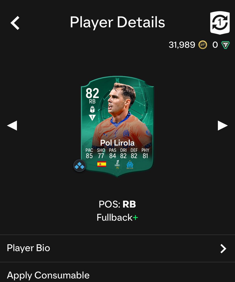 daltyyoung's tweet photo. @FUTxGG Should be a 84 with 89 speed but only goes to 85 now but shows up in my club as 82 but on the evo said 84 https://t.co/xjn9X48RU8