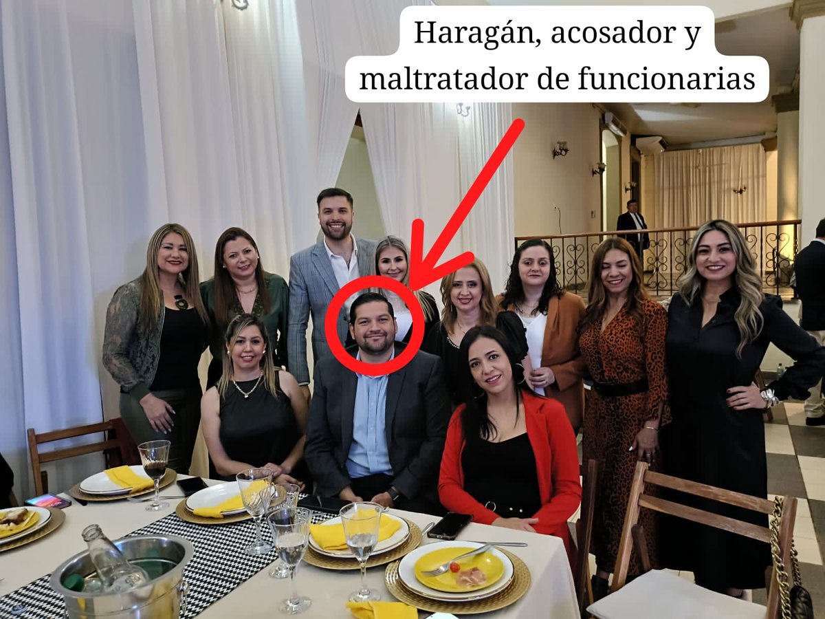 El acosador de hombres y maltratador de mujeres, el Haragán Defensor Publico de nombre Rodrigo Cuevas Tapari haciendo proselitismo con <a href="/adeppy_prensa/">prensaADEPPY</a>. 
<a href="/MDP_py/">Defensa Pública Paraguay</a> <a href="/Asomagjudpy/">Asociación de Magistradas Judiciales del Paraguay</a> <a href="/ConsejoParaguay/">Consejo de la Magistratura (CM)</a> <a href="/Jem_py/">Jurado de Enjuiciamiento de Magistrados</a> <a href="/PoderJudicialPY/">Corte Suprema CSJ</a> <a href="/ABCDigital/">ABC Digital</a>